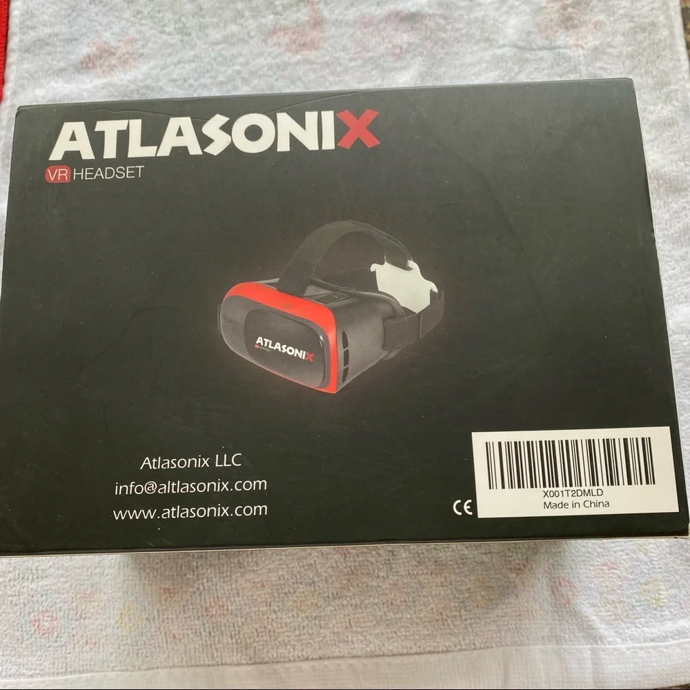 NWT AtlasoniX VR Headset
